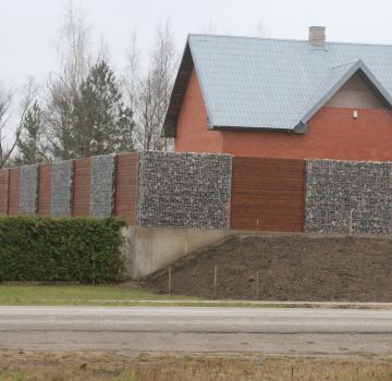 large_4733044146b7d0